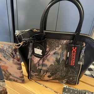 Black and Camouflage purse with matching wallet